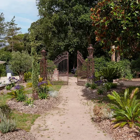 Villa L'echappée- Avec Piscine Pour 4 Personnes *