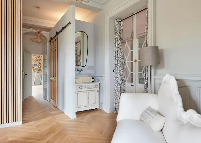 빌라 L'echappee- Avec Piscine Pour 4 Personnes